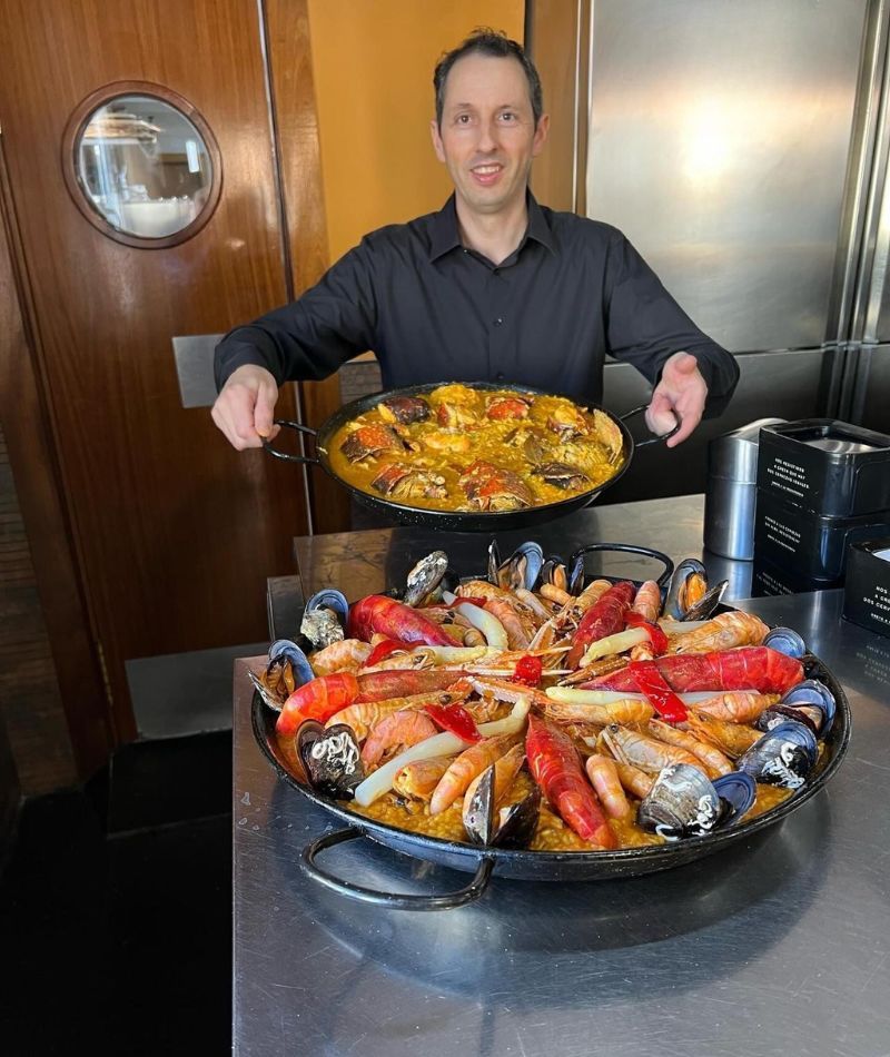 paellas y arroces marineros